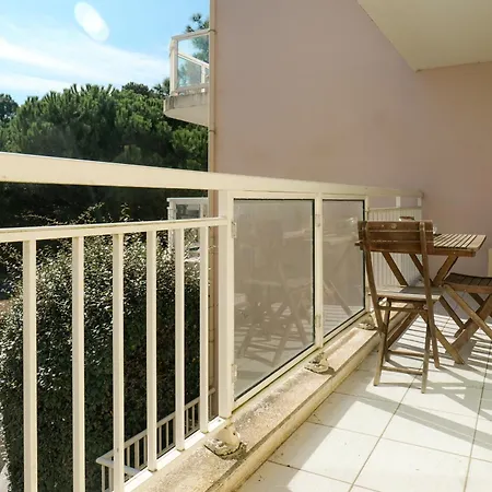 Proche Plage, Quartier Des Presidents, - 4 Personnes