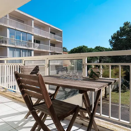 Apartment Proche Plage, Quartier Des Presidents, - 4 Personnes